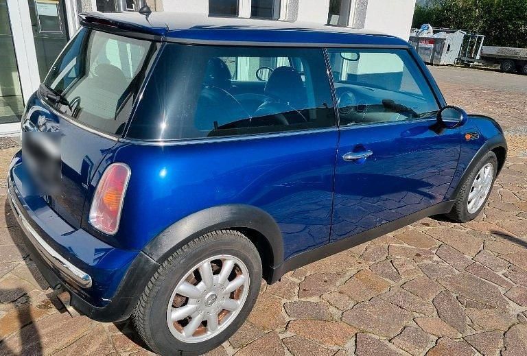 Second-hand Mini ONE 90 CP (66 kW) 2003 Albastru Hatchback