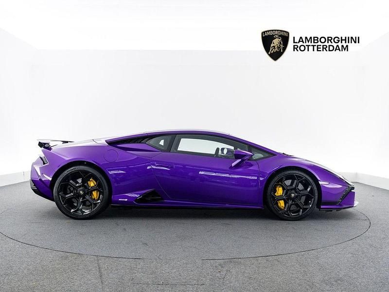 Gebraucht Lamborghini Huracán 640 PS (470 kW) 2024 Violett