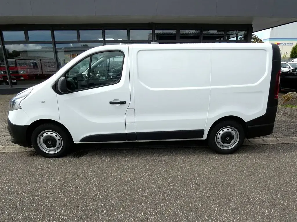 Gebraucht Renault Trafic 125 PS (91 kW) 2019 Weiß Van / Kleinbus