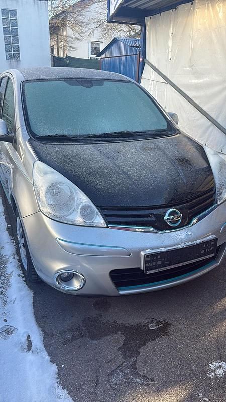 Silber Gebraucht 2013 Nissan Note Limousine | 5.150 € (Fairer Preis) - Bild 1/4