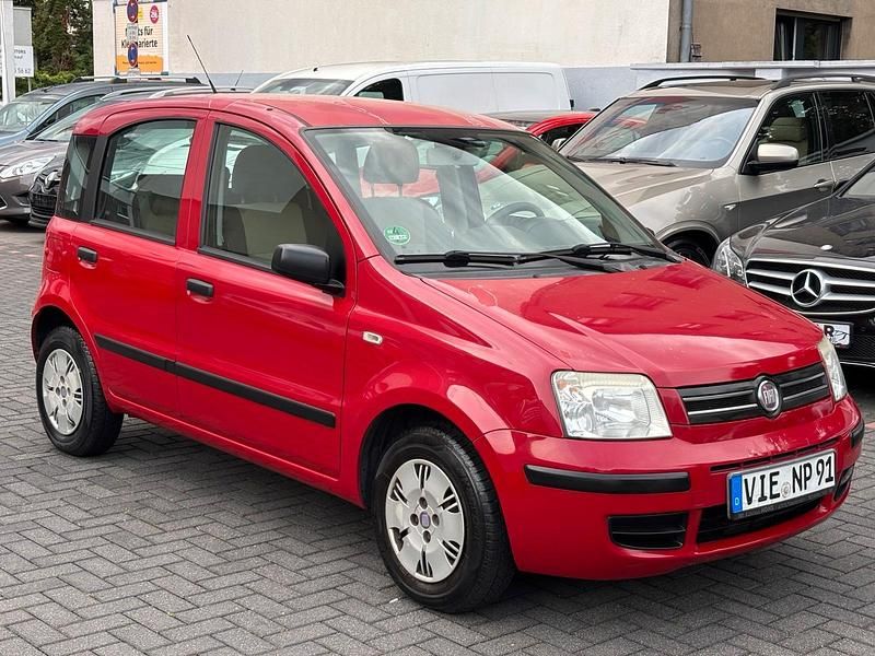 Rot Gebraucht 2009 Fiat Panda Kleinwagen | 2.500 € (Fairer Preis) - Bild 1/4