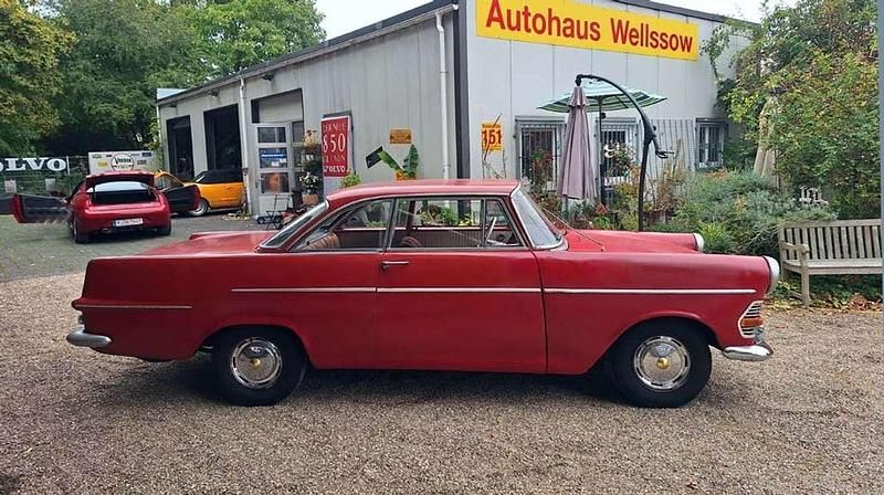 Rot Gebraucht 1962 Opel Rekord Coupé | 8.790 € - Bild 1/4