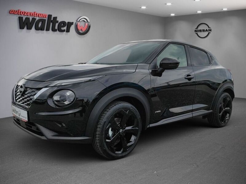 Black pearl Gebraucht 2024 Nissan Juke Tekna SUV | 32.490 € - Bild 1/4