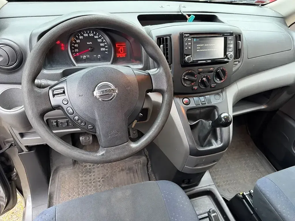 Gebraucht Nissan NV200 90 PS (66 kW) 2012 Grau Van / Kleinbus