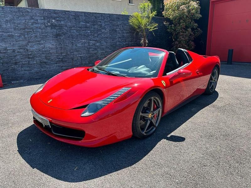 Rot Gebraucht 2012 Ferrari 458 Cabrio | 218.000 € (Superpreis) - Bild 1/4