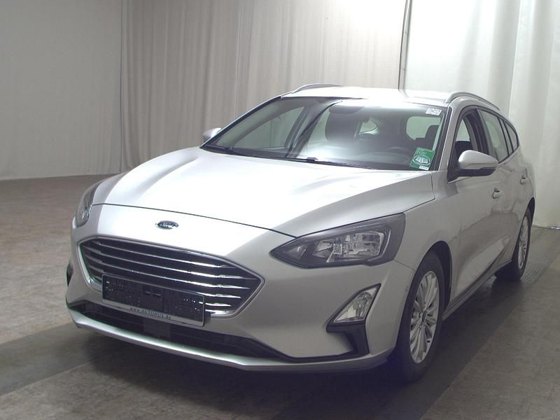 Gebraucht Ford Focus Titanium 125 PS (91 kW) 2021 Polarsilber metallic Kombi