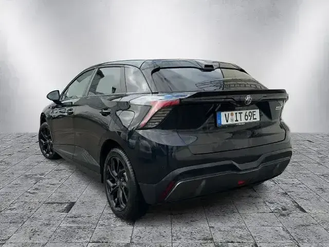 Gebraucht MG MG4 EV Comfort 150 kW (204 PS) 2022 Schwarz Kleinwagen