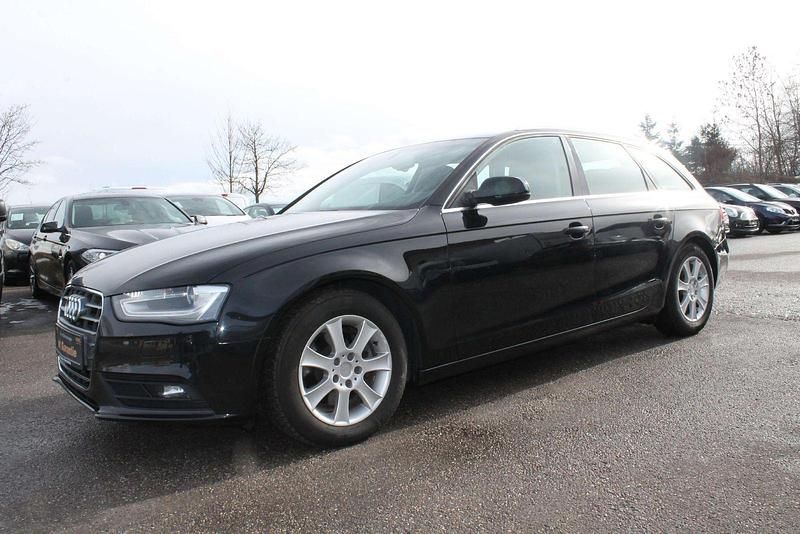 Gebraucht Audi A4 Ambition 150 PS (110 kW) 2013 Phantomschwarz perleffekt Kombi