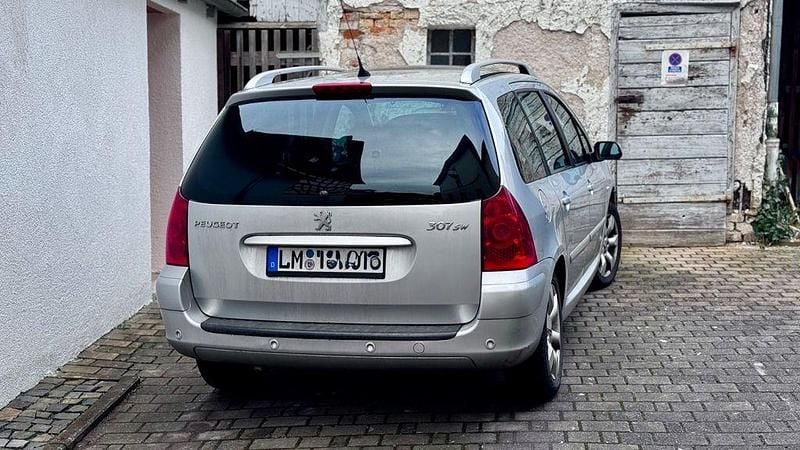 Gebraucht Peugeot 307 109 PS (80 kW) 2007 Silber Kombi