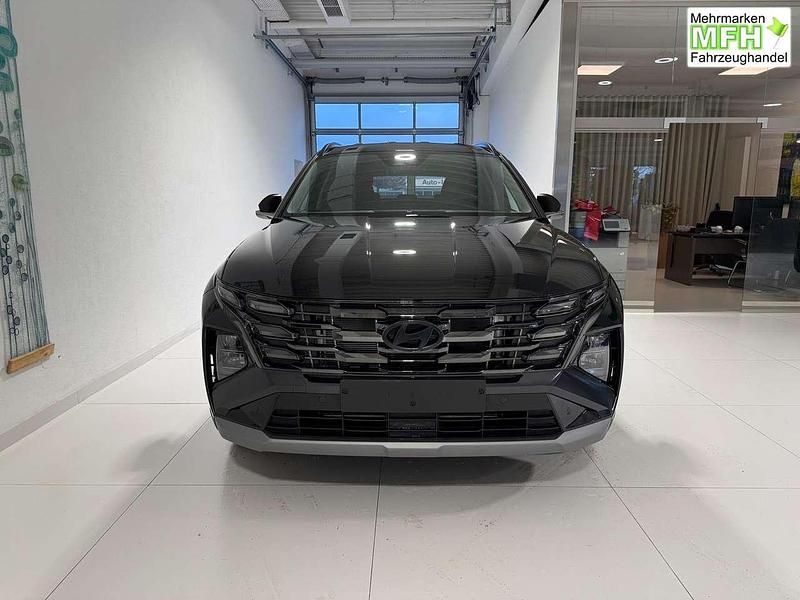 Neu Hyundai Tucson GO! 239 PS (175 kW) 2025 Abyss black pearl SUV