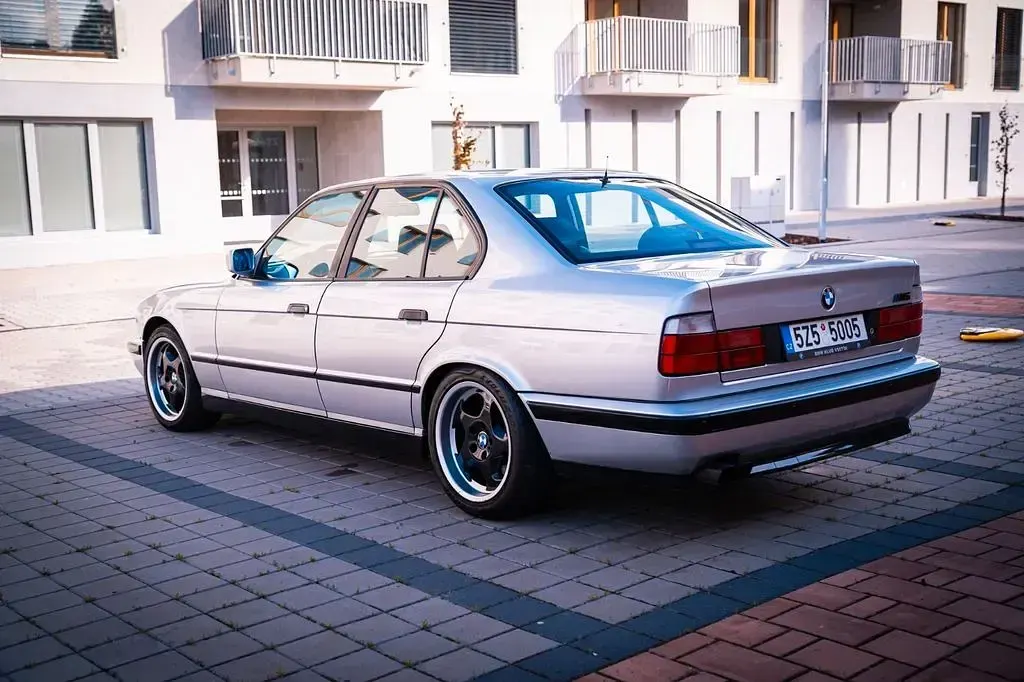Gebraucht BMW M5 Sport Line 340 PS (250 kW) 1992 Grau Kombi