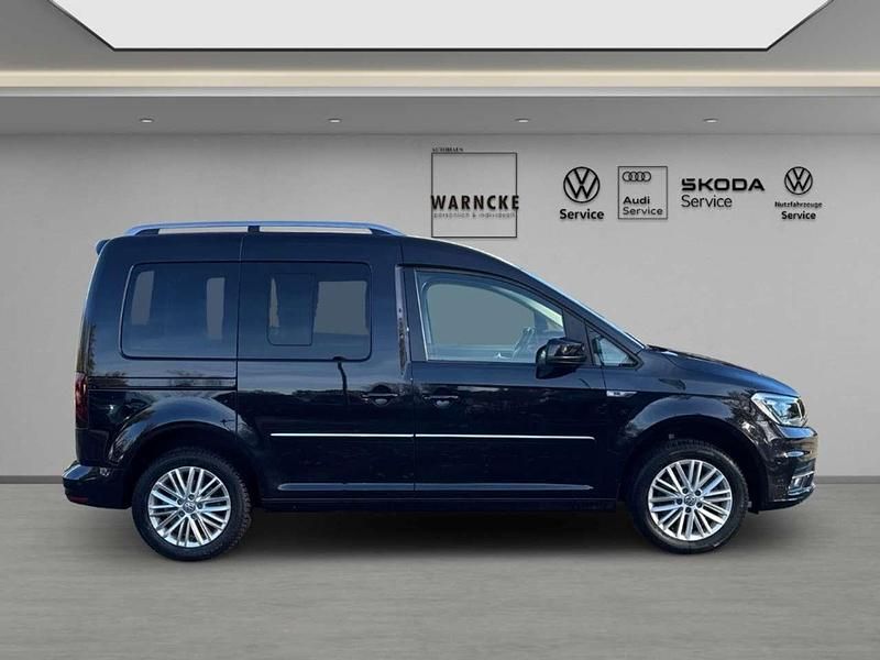 Gebraucht VW Caddy Highline 125 PS (91 kW) 2017 Schwarz Van / Kleinbus