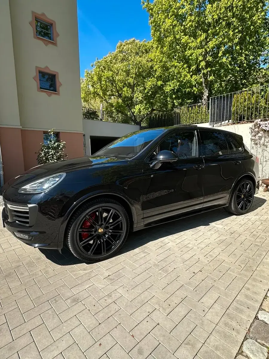 Gebraucht Porsche Cayenne 519 PS (381 kW) 2016 Schwarz SUV