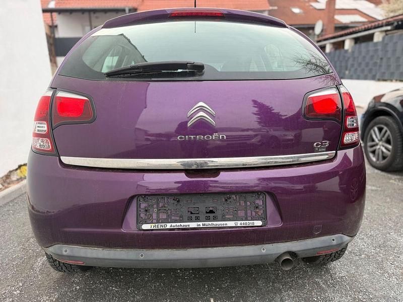 Gebraucht Citroën C3 SELECTION 99 PS (72 kW) 2016 Limousine