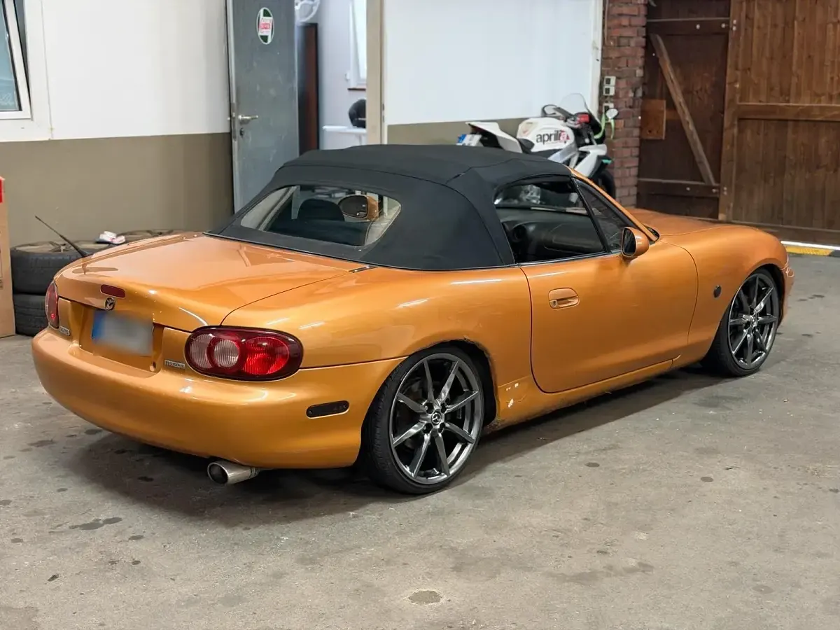 Gebraucht Mazda MX5 110 PS (80 kW) 1999 Orange Cabrio