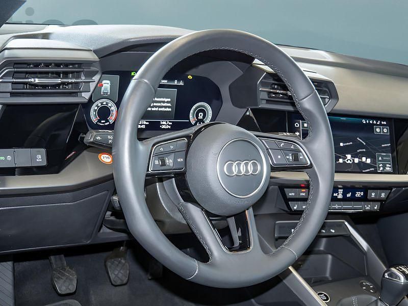 Gebraucht Audi A3 110 PS (80 kW) 2024 Schwarz Limousine