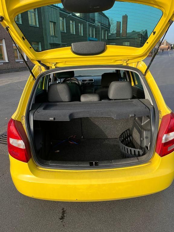Gebraucht Skoda Fabia 86 PS (63 kW) 2008 Gelb Limousine