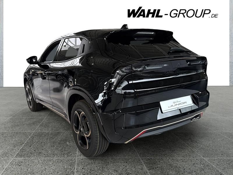 Neu Alfa Romeo Junior Edizione Speciale 145 PS (106 kW) 2025 Schwarz SUV