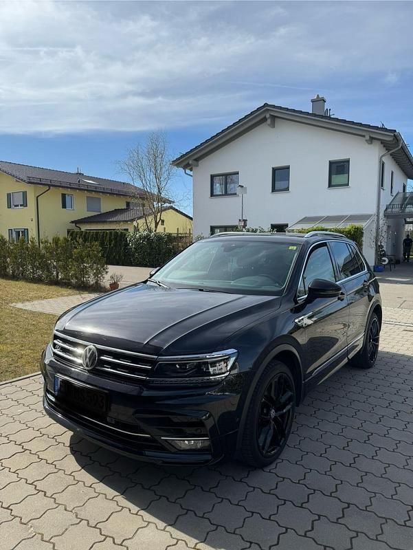Gebraucht VW Tiguan 239 PS (175 kW) 2017 Schwarz SUV