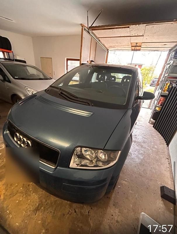 Second-hand Audi A2 75 CP (55 kW) 2003 Albastru Hatchback
