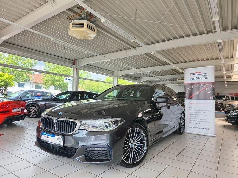 Grau Gebraucht 2020 BMW 540 M Sport Kombi | 38.990 € (Teuer) - Bild 1/4