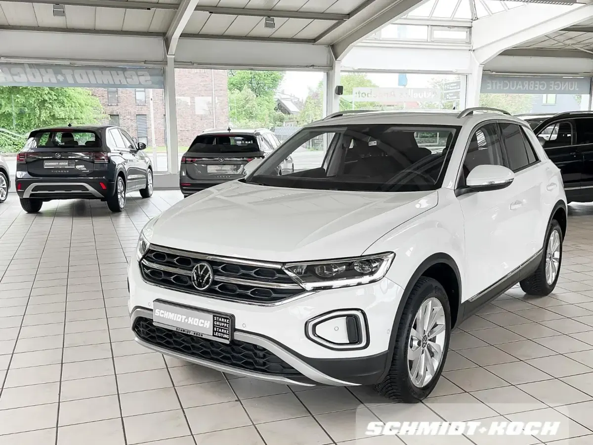 Gebraucht VW T-Roc Style 150 PS (110 kW) 2025 Pure white (weiß) SUV