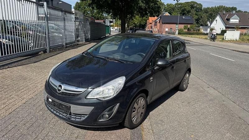 Schwarz Gebraucht 2013 Opel Corsa Active Limousine | 2.450 € (Superpreis) - Bild 1/4