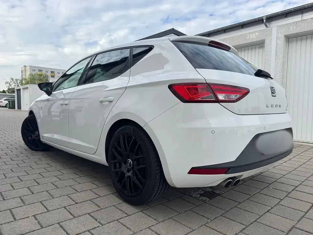 Gebraucht Seat Leon FR 150 PS (110 kW) 2016 Weiß Limousine