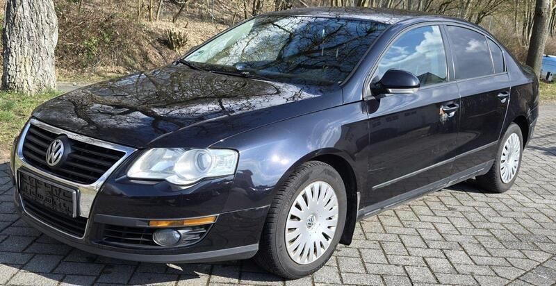 Schwarz Gebraucht 2008 VW Passat Trendline Limousine | 1.599 € (Superpreis) - Bild 1/4