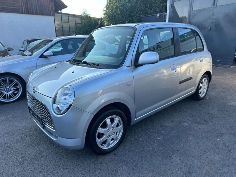 Silber Gebraucht 2006 Daihatsu Trevis Kleinwagen | 2.690 € (Teuer) - Bild 1/4