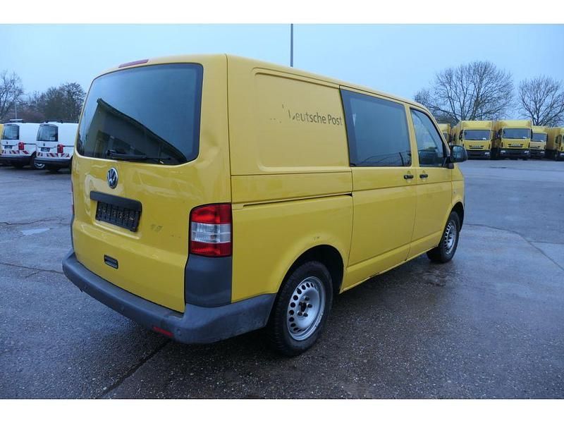 Gebraucht VW Transporter 84 PS (61 kW) 2011 Ginstergelb r1032 Van