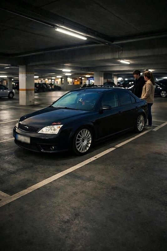 Gebraucht Ford Mondeo ST 226 PS (166 kW) 2004 Schwarz Limousine