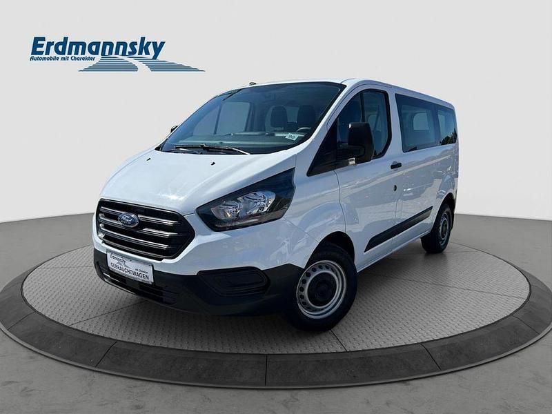 Weiß Gebraucht 2021 Ford Tourneo Custom Limousine | 24.980 € (Teuer) - Bild 1/4
