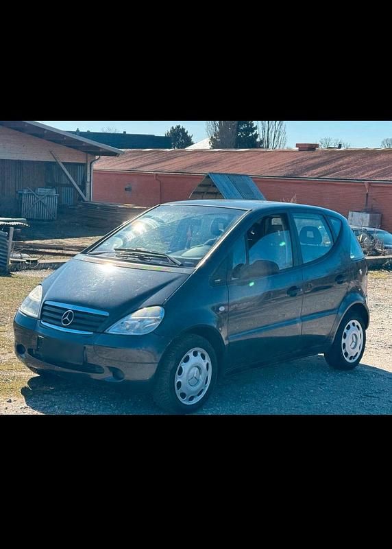 Gebraucht Mercedes A140 86 PS (63 kW) 2000 Schwarz Kleinwagen