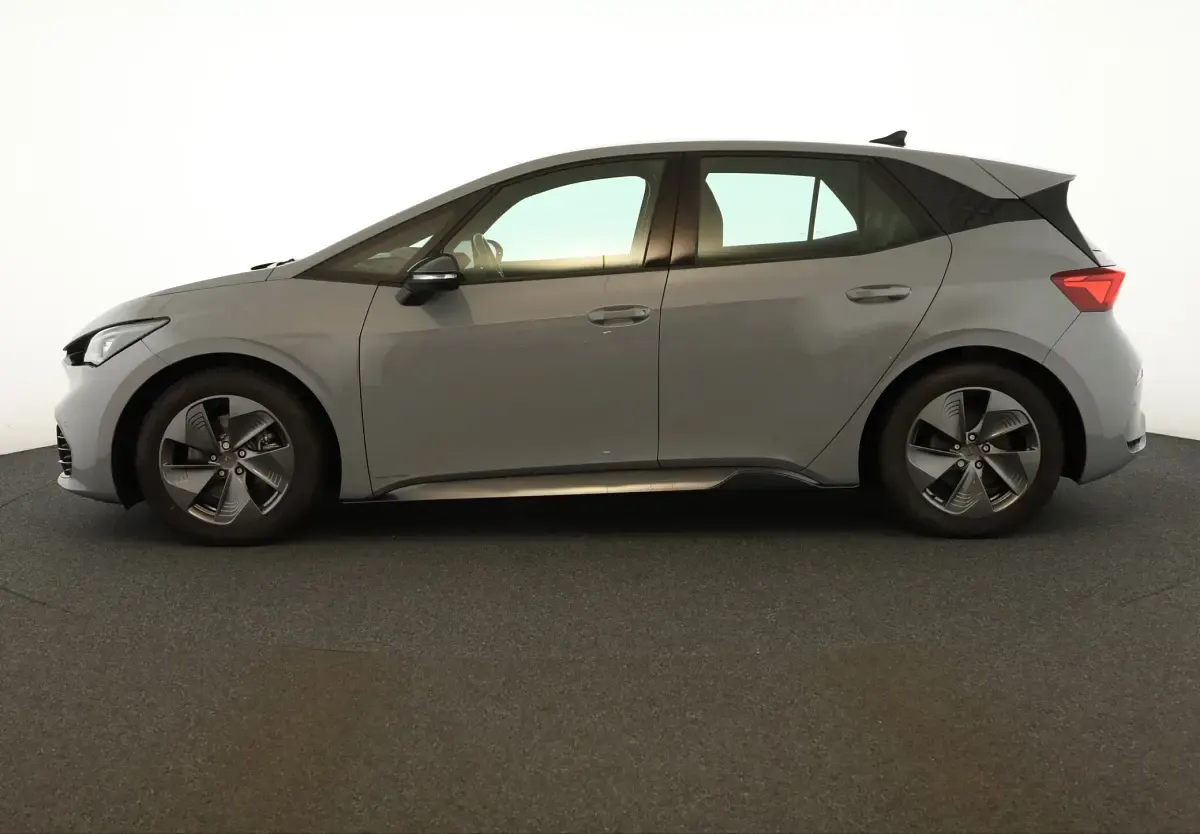 Gebraucht Cupra Born 150 kW (204 PS) 2024 Vaporgrau Kleinwagen