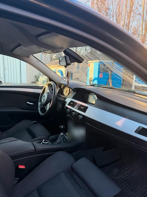 Gebraucht BMW 525 280 PS (205 kW) 2007 Schwarz Limousine