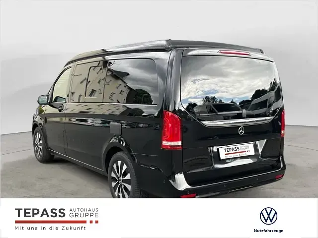 Gebraucht Mercedes V300 Marco Polo 237 PS (174 kW) 2021 Schwarz Van / Kleinbus