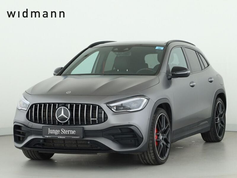 Manufaktur magnolack manufaktur mountaingrau magn Gebraucht 2022 Mercedes GLA45 AMG AMG SUV | 54.850 € (Fairer Preis) - Bild 1/4