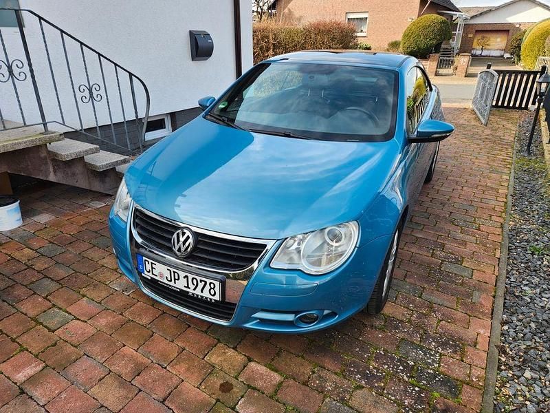 Gebraucht VW Eos Edition 160 PS (117 kW) 2009 Blau Cabrio