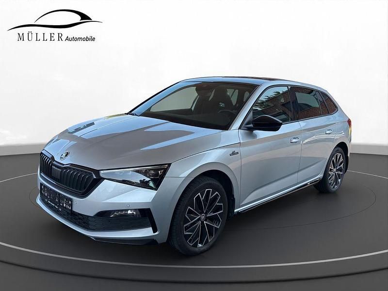 Brilliantsilber metallic Gebraucht 2023 Skoda Scala Monte Carlo Kleinwagen | 23.490 € (Fairer Preis) - Bild 1/4