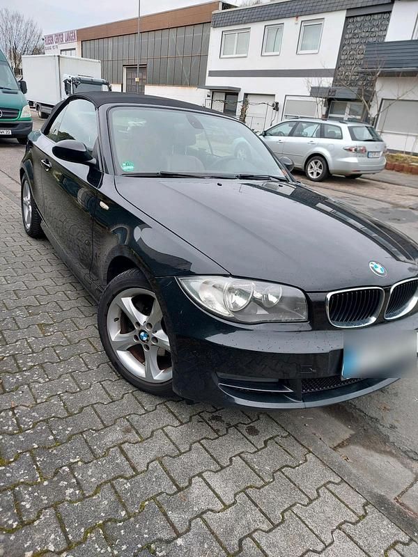 Gebraucht BMW 118 Cabriolet 143 PS (105 kW) 2008 Schwarz Cabrio