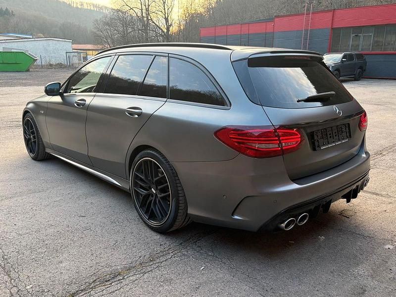 Gebraucht Mercedes C43 AMG AMG 390 PS (286 kW) 2019 Grau Limousine