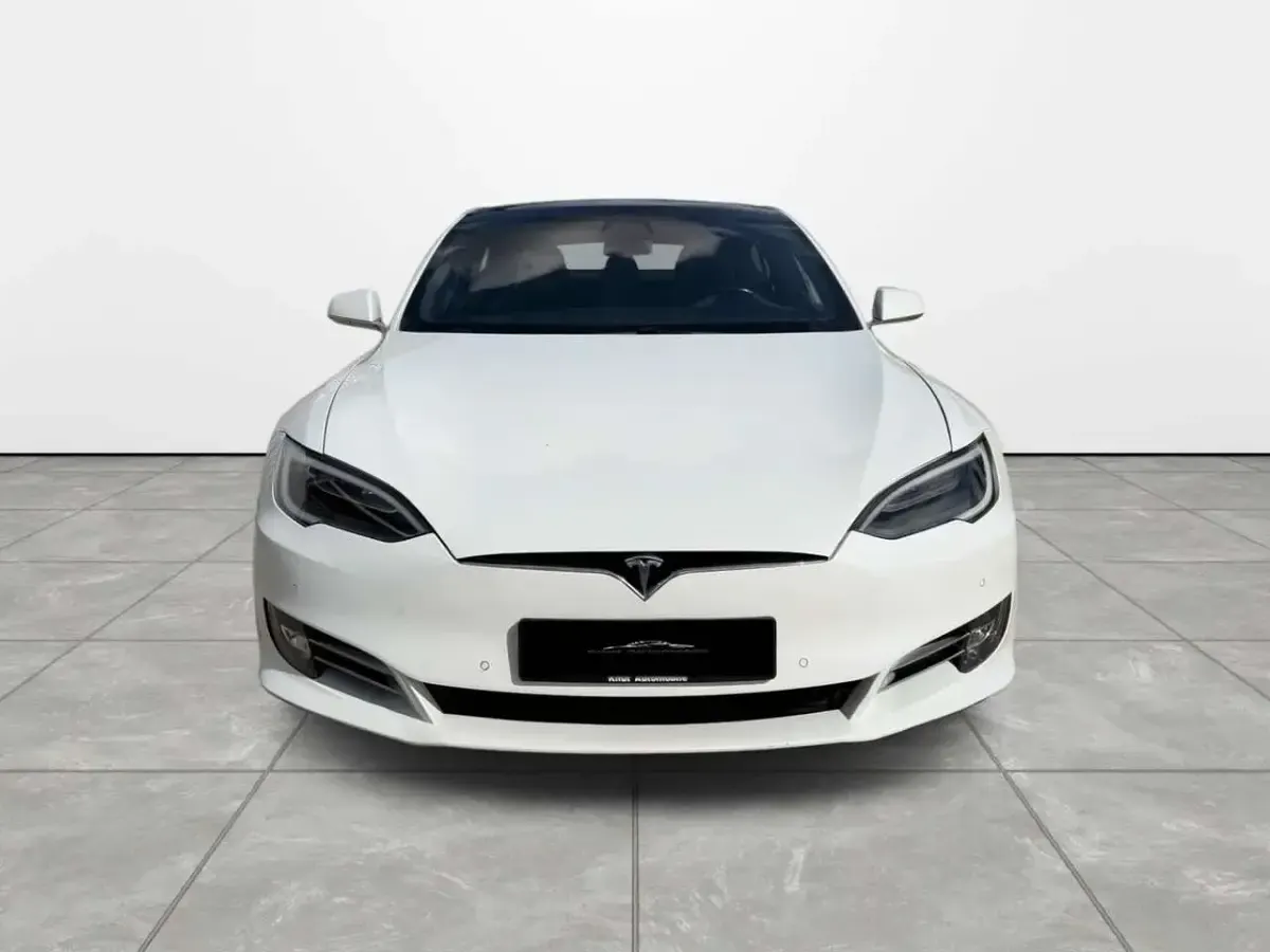 Usata Tesla Model S 309 kW (421 CV) 2017 Bianco Utilitaria