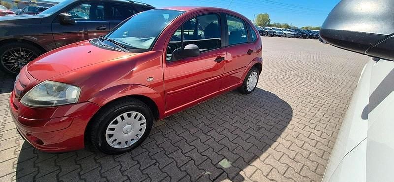 Gebraucht Citroën C3 60 PS (44 kW) 2009 Rot Kleinwagen