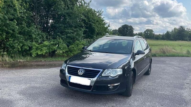 Gebraucht 2010 VW Passat Comfortline Kombi | 2.150 € (Superpreis) - Bild 1/4