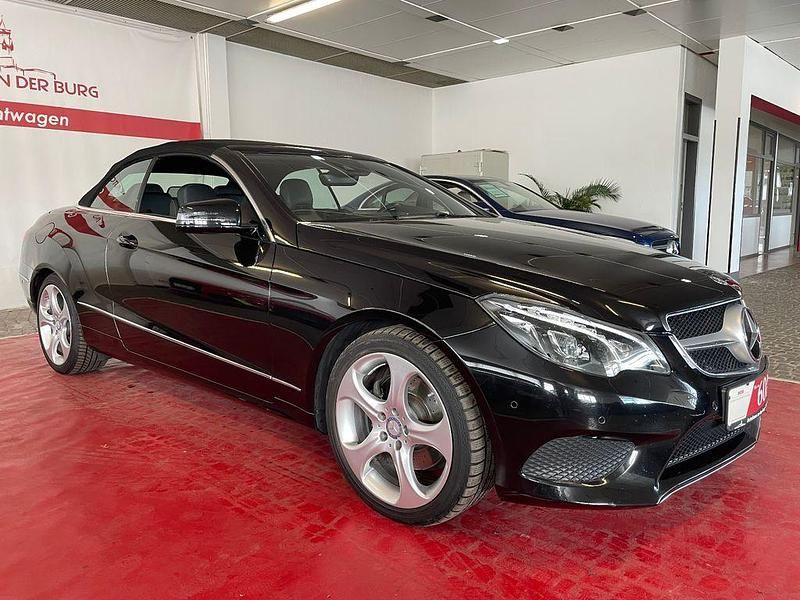Schwarz Gebraucht 2016 Mercedes E220 Cabrio | 26.999 € (Guter Preis) - Bild 1/4