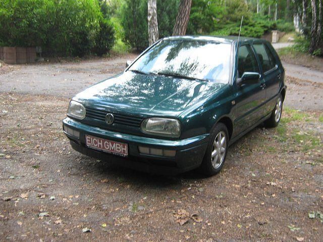 Gebraucht VW Golf III Family 102 PS (75 kW) 1997 Grün metallic Limousine