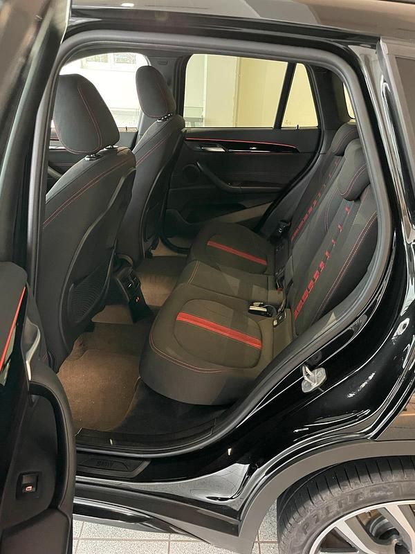 Gebraucht BMW X1 190 PS (139 kW) 2018 Schwarz SUV