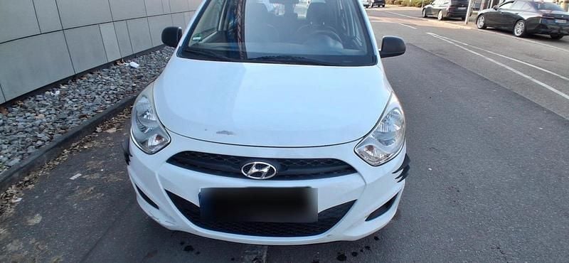 Gebraucht Hyundai i10 Classic 70 PS (51 kW) 2013 Weiß Kleinwagen