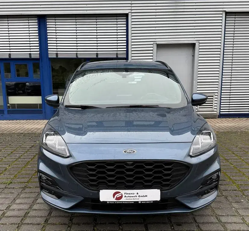 Gebraucht Ford Kuga ST-Line 120 PS (88 kW) 2024 Blau SUV